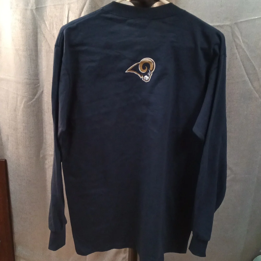 NFL Rams Long Sleeve Shirt Size Medium - Picture 4 of 4